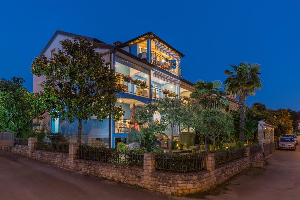 Villa Tina Porec Esterno foto